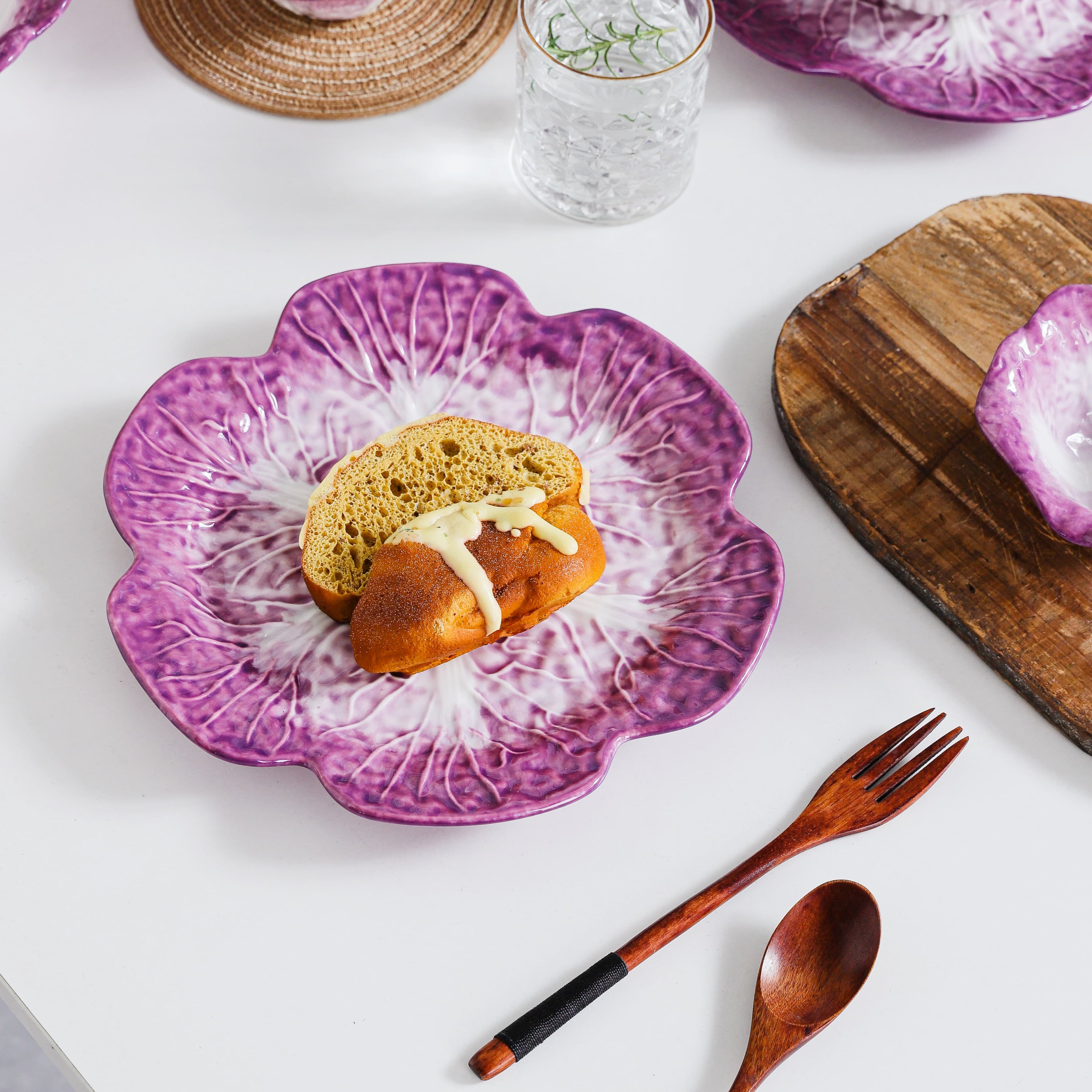 HongDian Purple Cabbage Shaped Dinnerware,Hand Painted Porcelain Bowl Plate 5/7.5/10/14 in,200/500/1500ml 7/17/50 oz,Purple White,SGS Tested Underglaze Fade Resistant,Oven Microwave Dishwasher Sterilizer Safe,Home Gift Party