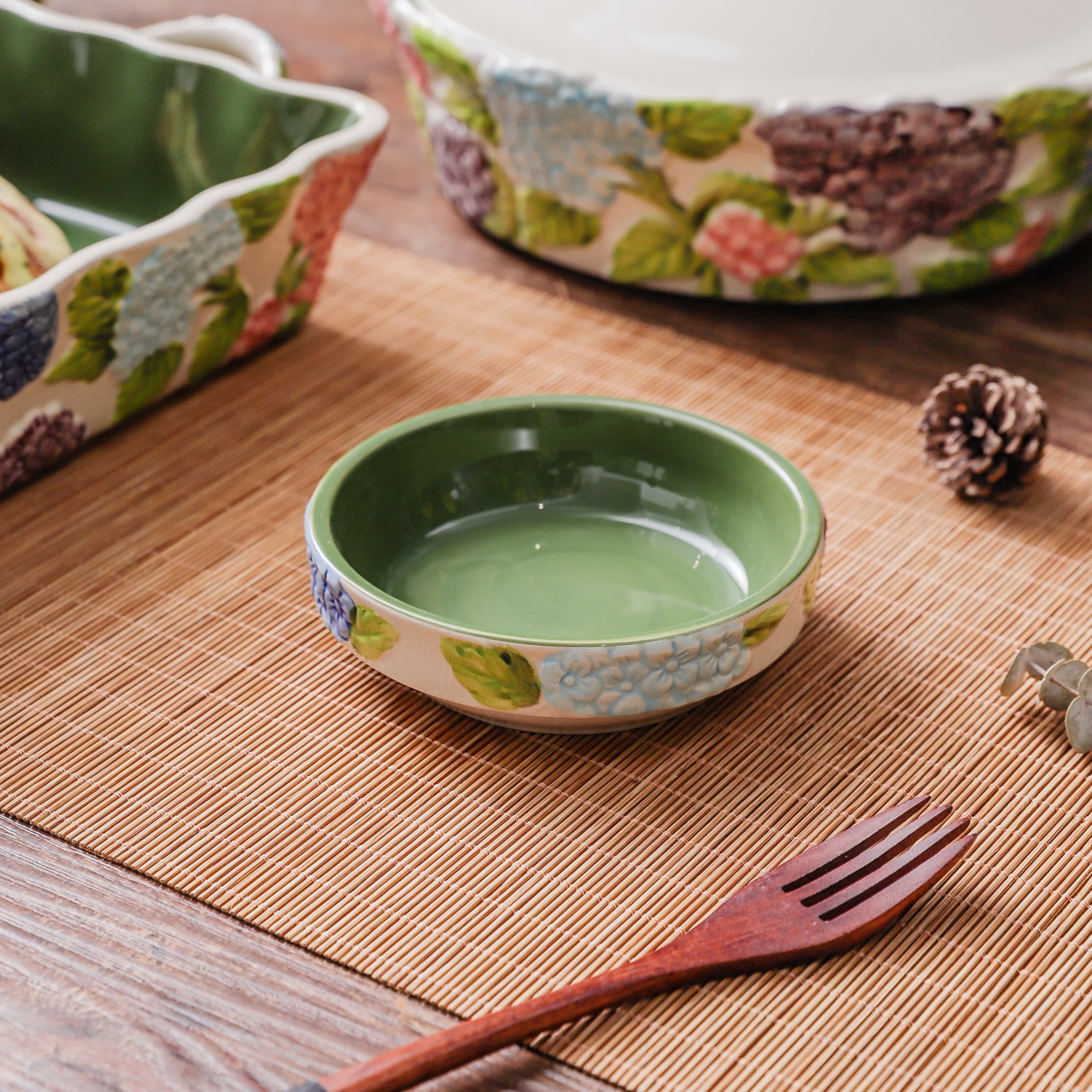HongDian Green Hydrangea Tableware Series,Optional Cup Bowl Casserole Baking Dish,Largest Bowl 2300ml 80 oz,Embossed Hand Painted Craft,Premium Porcelain,SGS Tested Underglaze Fade Resistant,Microwave Dishwasher Oven Sterilizer Safe,Tea Time Meal