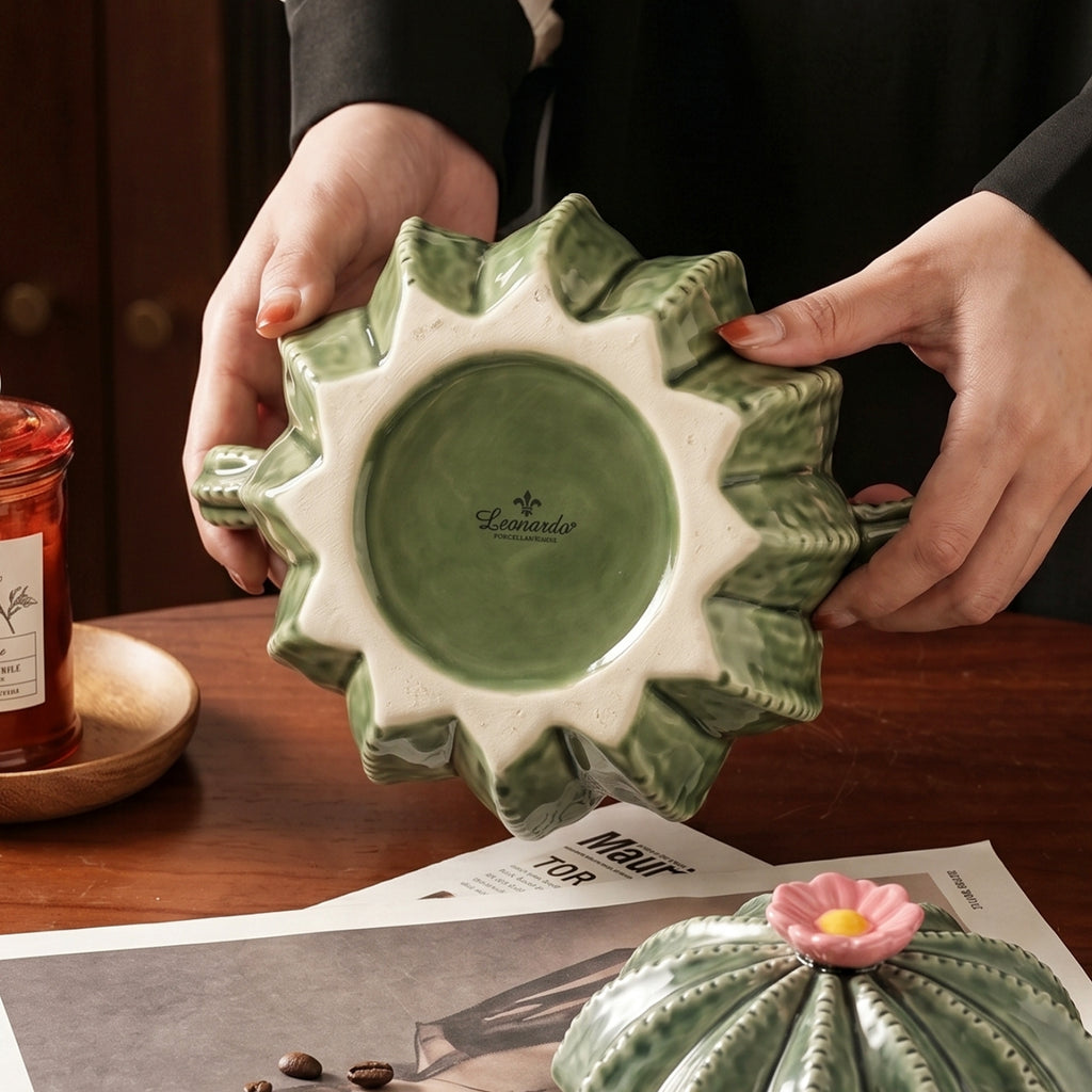 HongDian Green Cactus Lidded Soup Pot,Double Handle Bowl,8.5 in,950ml 32 oz,Premium Ceramic,SGS Tested Underglaze Fade Resistant,Microwave Dishwasher Oven Sterilizer Safe,Daily Meals Baby Food Stew Pasta Family Kitchen Decor Unique Cookware